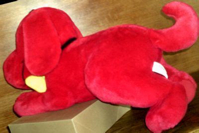 Treasure Box . . . . . 881-6463: Gigantic Plush Clifford the Big Red ...