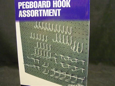 100 Piece Workbench Pegboard Hook Assortment Set Peg Board Work Bench ...