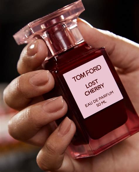 Review Nước Hoa Tom Ford Đỏ Lost Cherry EDP - Ngọt Ngào Quyến Rũ - Takimart