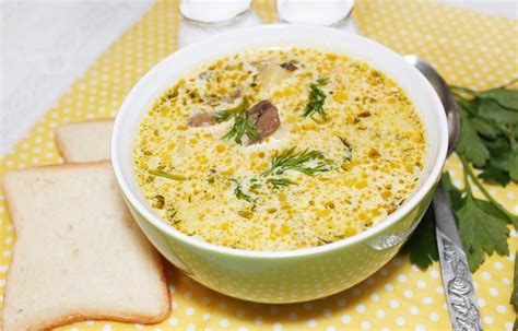 Сырный суп с курицей и грибами - рецепт приготовления