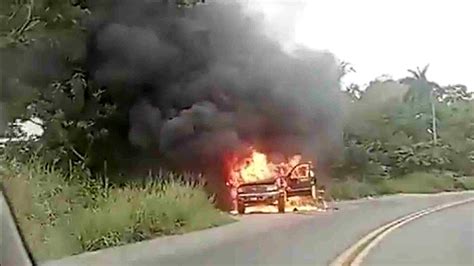 Emergencia En Veracruz Camioneta En Llamas En Carretera Poza Rica