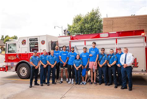 Photos Thunder At Fire Station 14 Oklahoma City Thunder