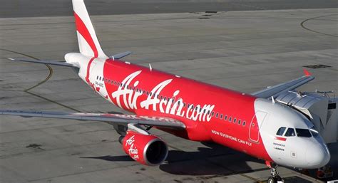 Phuket: AirAsia jet's alarms 'screaming' before crash: investigator