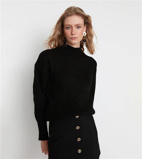 Buy Trendyol Solid Mock Neck Sweater In Black 6thstreet Uae