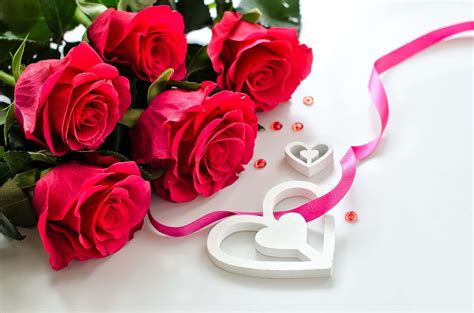 Download Ribbon Love Flowers Picture | Wallpapers.com