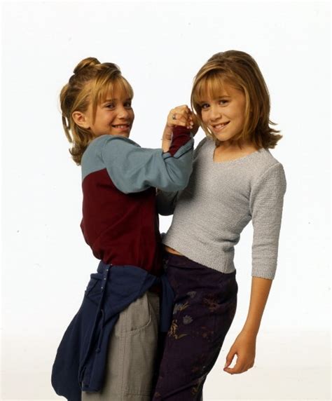 Mary Kate And Ashley Mary Kate And Ashley Olsen Photo 35763856 Fanpop