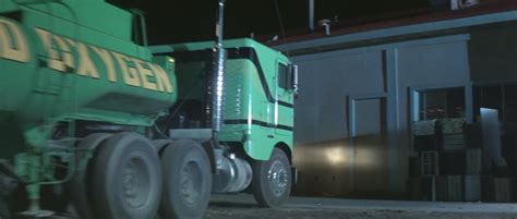 1970 White Freightliner Wft 8664t In Maximum Overdrive 1986