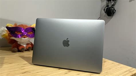 Apple MacBook Pro (13-inch, M1, 2020) review | Laptop Mag