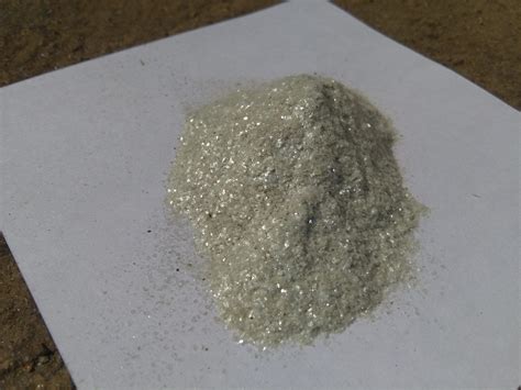 Natural Naked Mica 500g Fun With Soap