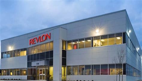 Gigante cosmético Revlon se declara en bancarrota