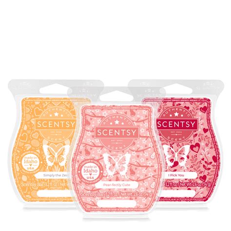 Scentsy Holiday Bundle Lela Auroora