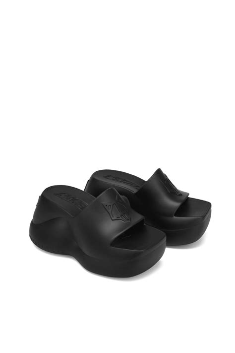 NAKED WOLFE CHIC BLACK SLIDES Omberon