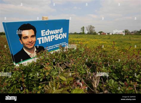 Candidate Campaign Board Hi Res Stock Photography And Images Alamy