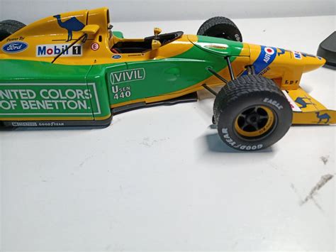 Minichamps Modelauto Benetton Ford B Michael