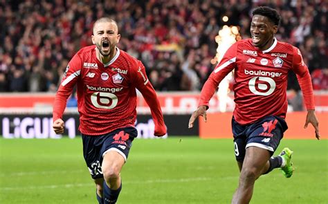 Lille Lens 2 1 un bijou et un doublé de Zhegrova permettent au Losc