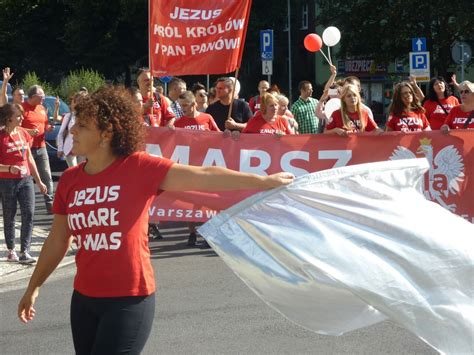 Marsz Dla Jezusa Na Ulicach Szczecina Uczestnicy Modlili Si Za Gapi W