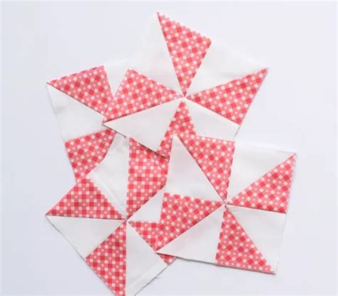 Pinwheel Block Tutorial: Mastering the Art of Quilting - Creative ...