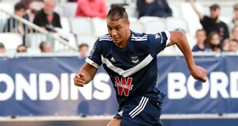 Marouane Chamakh (ex-Bordeaux) sur le maintien : "Bien sûr que j'y crois