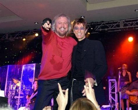 Pin By Kwolffgramm On BEE GEES Robin Bee Gees Live Barry Gibb