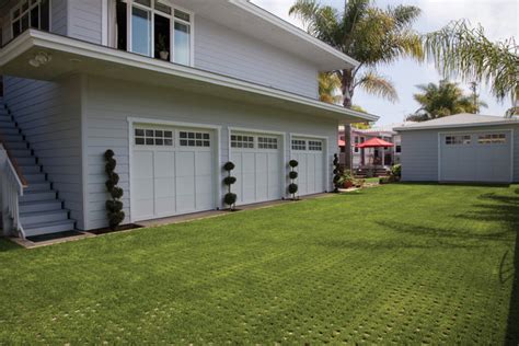 Drivable Grass® For Green Driveways With Permeable Pavers