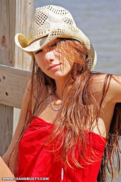 Busty Wet Beach Blonde Nude In The Sun Erotiq Links