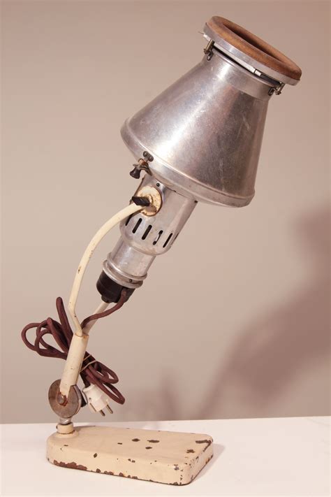 Original Hanau Sollux Lampe Metall Auktionshuset