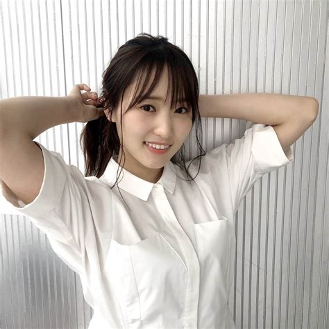 グループへの思いを語ったインタビューは必読！欅坂46キャプテン菅井友香、本日8 19発売『週刊少年マガジン』表紙＆巻頭グラビア撮影オフショット公開