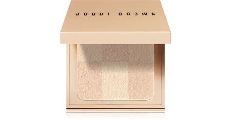 Bobbi Brown Nude Finish Illuminating Powder Illuminating Compact Powder