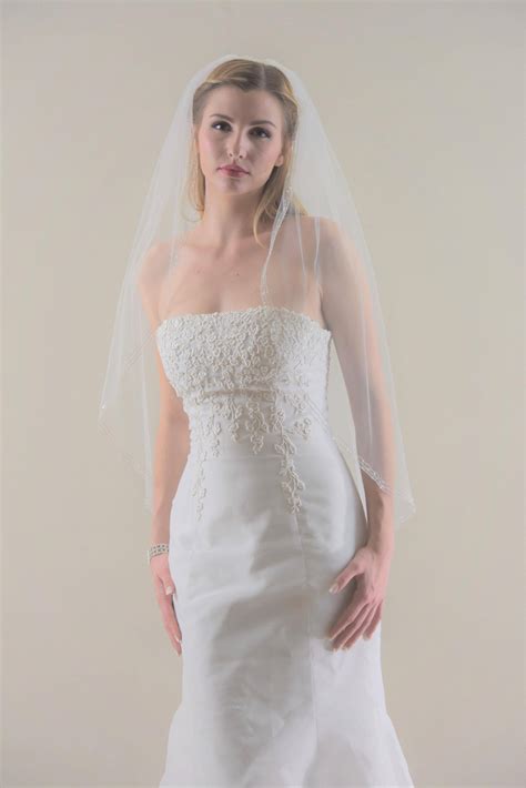 Fingertip Veil with Hand Beaded Gold/Silver Pencil Edge | WeddingVeil.com