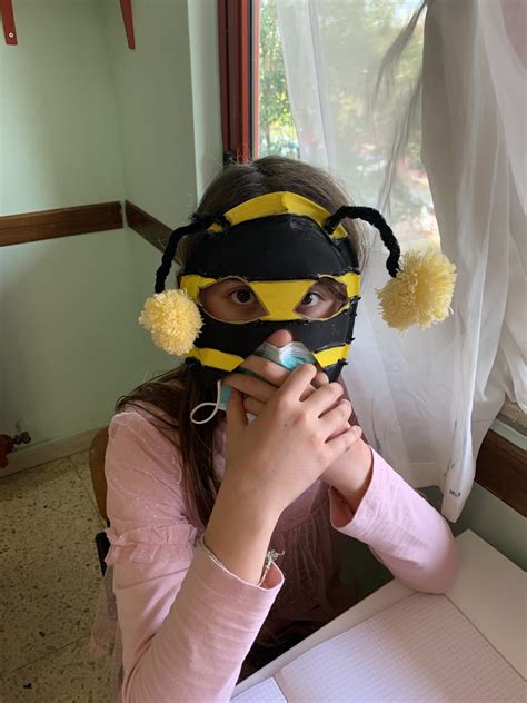 Maestra Anna Teresa Le Api Salvano La Terra Salviamo Le Api Bees