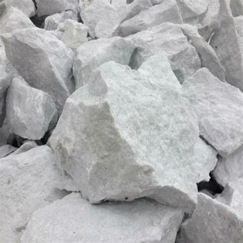 LimeStone Lumps For Boiler Grade Industrial Grade Packaging Size