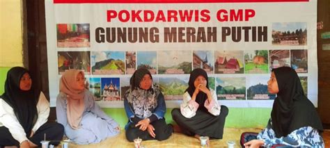 Pokdarwis Gunung Merah Putih Sulit Air Gelar Bimbingan Belajar Bahasa