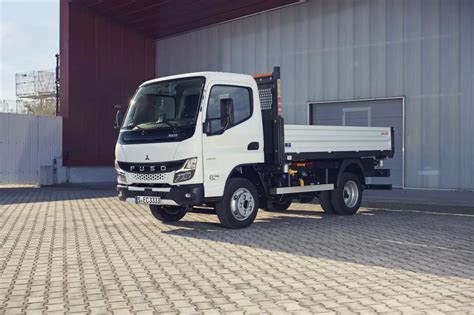 FUSO Canter 7 5 Tonnen