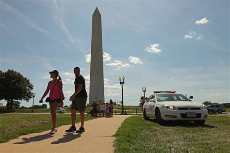 Earthquake damage likely cause of Washington Monument elevator breakdowns - WTOP News