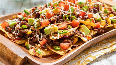 Loaded Nachos with Beef, Black Beans, and Cheese – Stew Leonards