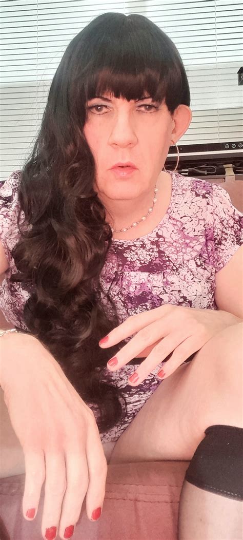 Mikaela Lilyskin Brunette Photo AShemaletube