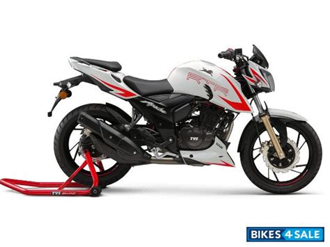 Tvs Apache Rtr Fi V Race Edition Price Specs Mileage