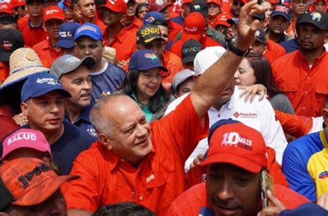 Presidente Nicol S Maduro Encabez Masiva Marcha De Los Trabajadores