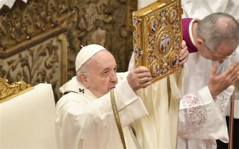 Papa Francisco nia Surat Apostólika APERUIT ILLIS institui Domingu