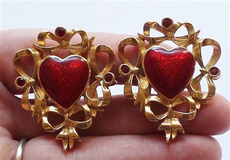 Avon Signed Red Enamel Heart Love Earrings Vintage Jewelry Unique