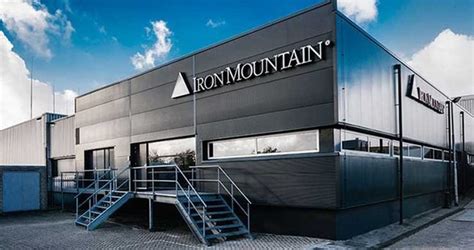 Iron Mountain Chicago Data Center in Des Plaines