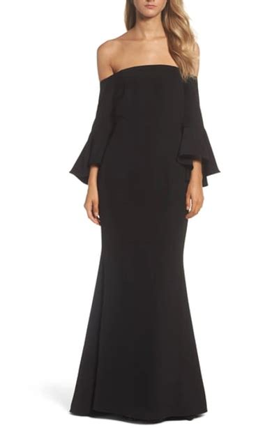 Vince Camuto Off The Shoulder Gown In Black Modesens