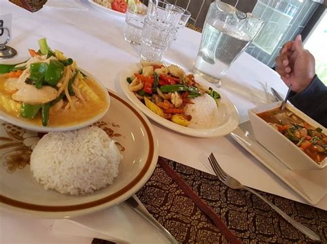 Bega Thai Restaurant Restaurant Reviews Photos And Phone Number