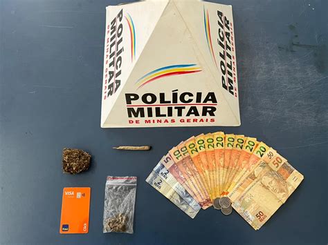 PM prende autores que disputavam venda de drogas em praça de Poços de