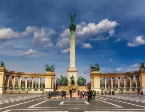 Будапеща и езерото Балатон (най-голямото и красиво езеро в Централна ...