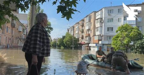 Ukraine Les Images Impressionnantes Des Inondations Apr S La Rupture