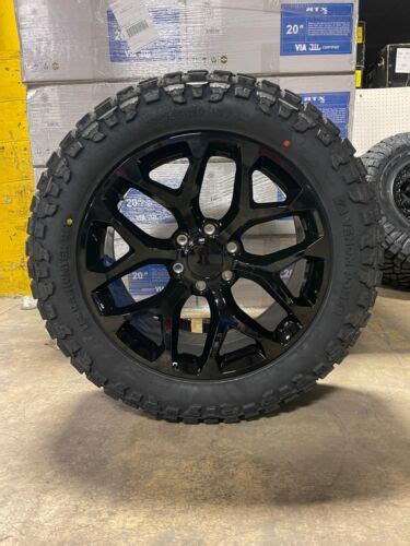 4 20x9 Oe Snowflake Reps Wheels 32 Venom Rt Tires 6x55 Chevy Silverado 1500 Ebay