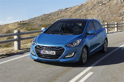 HYUNDAI I30 - Review and photos