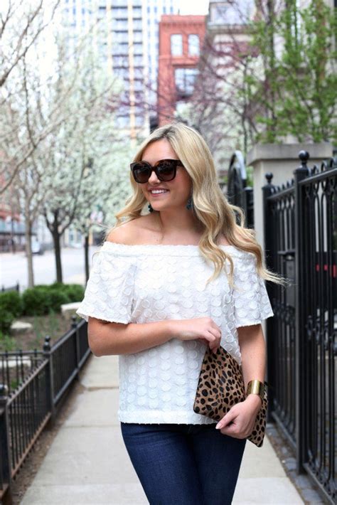 Stunning Off Shoulder Outfit Ideas For Women To Try Instaloverz