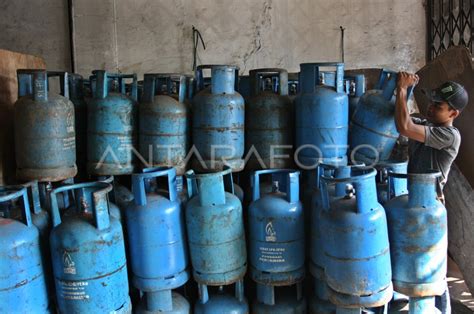 Kenaikan Harga Gas Elpiji Kg Antara Foto